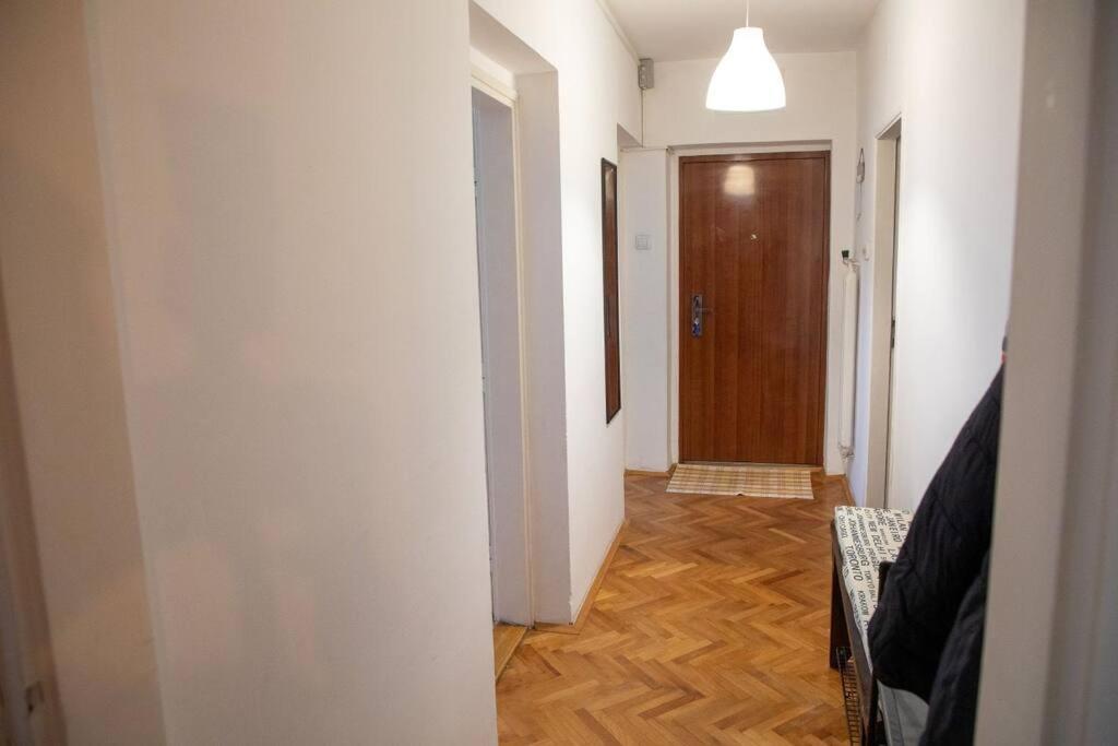 Dora Apartment Ni 외부 사진